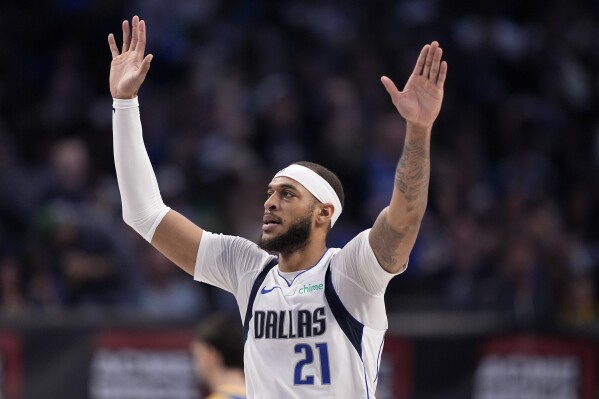 Mavs game top